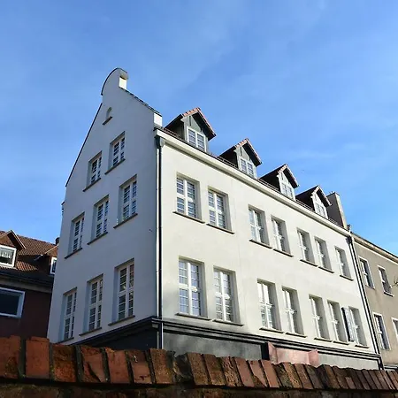 Five Point Hostel & Apartments-2
